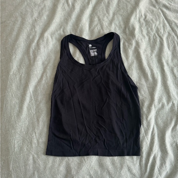 Workout Tank top bundle size Medium - Picture 7 of 10